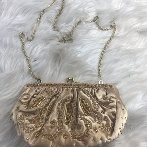 La Regale Gold Beaded Clutch